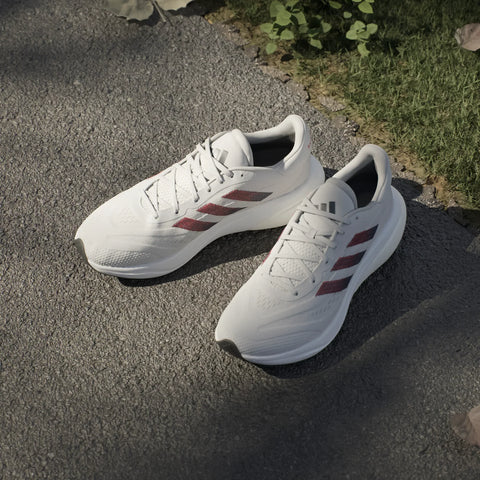 حذاء الجري المفضل الى قلبي